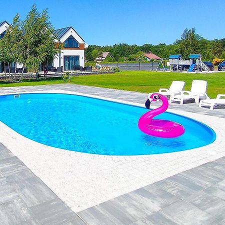 Slonce I Woda Domki Caloroczne, Klimatyzacja, Podgrzewany Basen, Bezplatny Parking Леба Экстерьер фото